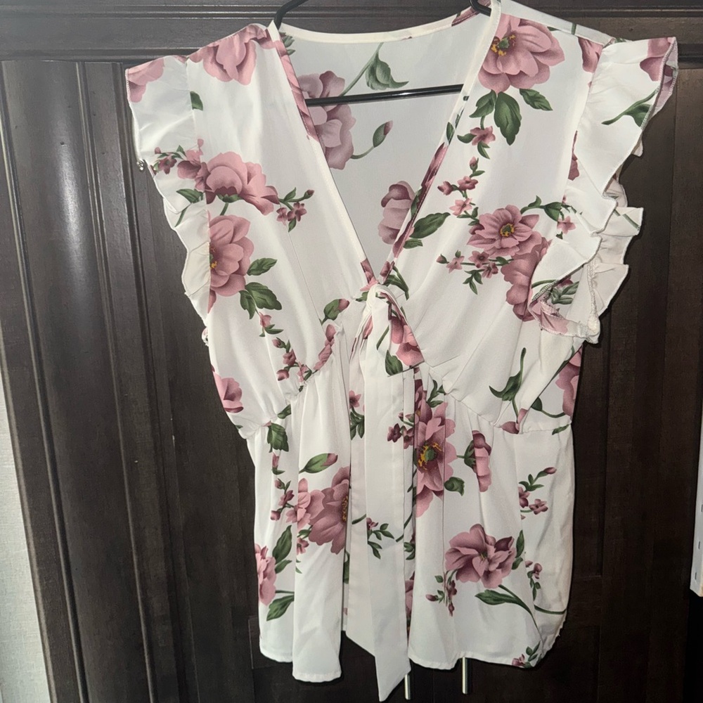 SHEIN Floral Ruffle Blouse - White and Pink